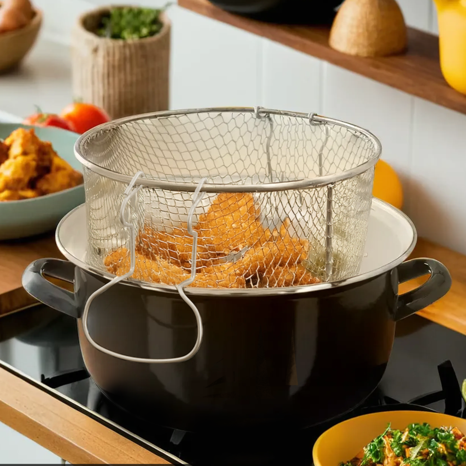 Orsina Telo Black Deep Fryer – Enamel Steel, Pyrex Lid, Wire Basket, and 55% Off
