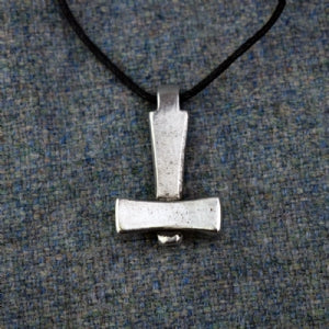 1,000 Years of History Around Your Neck: The Asgard Uppsala Hammer Pendant at £20