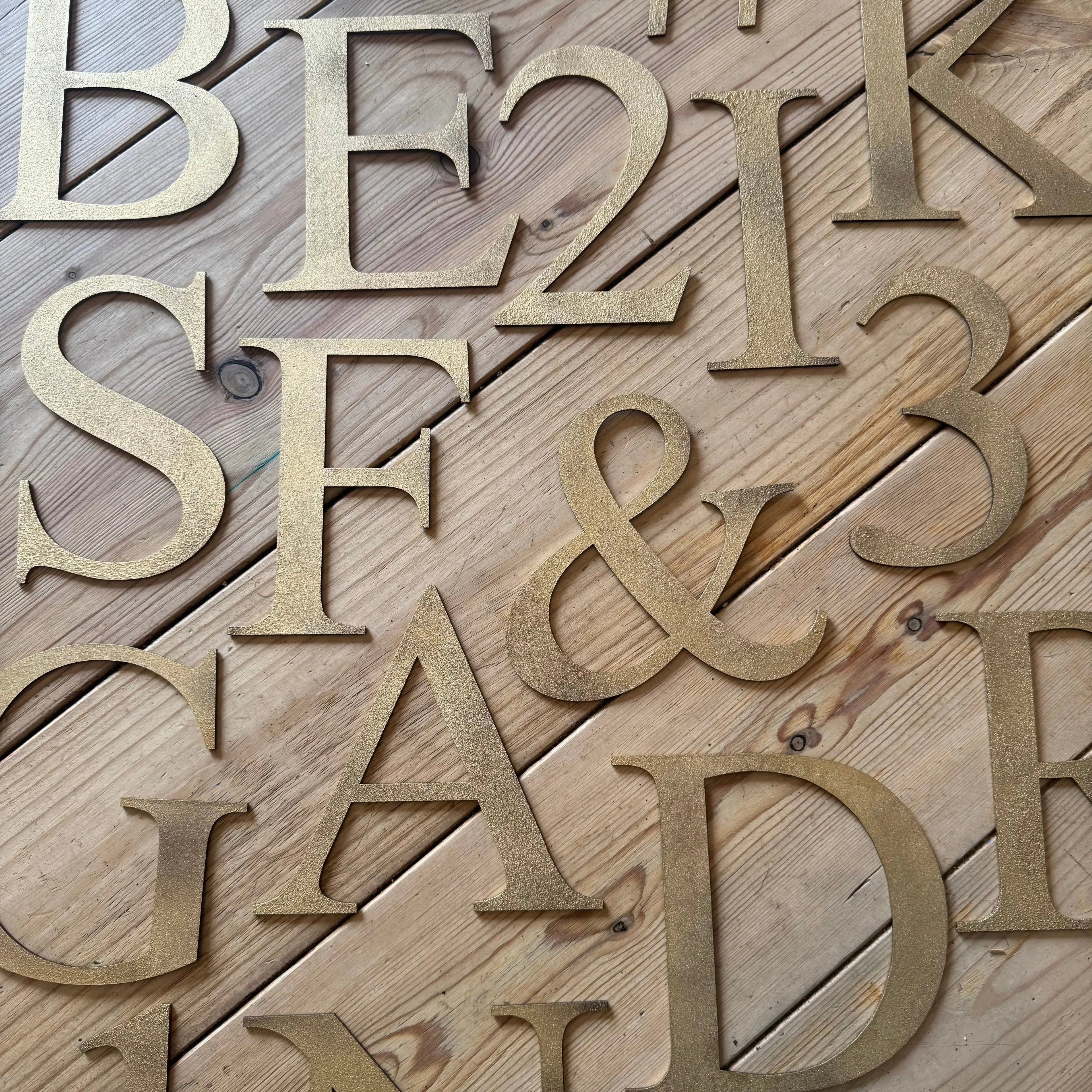 Spell It Out in Style: The Rustic Gold Metal Letters That Make Any Space Uniquely Yours