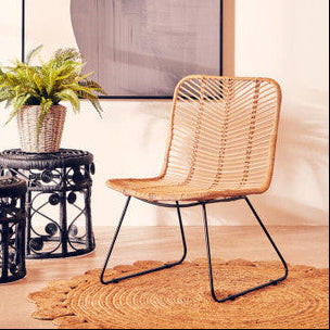 The Chair That Feels Like a Coastal Breeze – Orsina Java White Rattan & Rope Accent Chair for £128.95