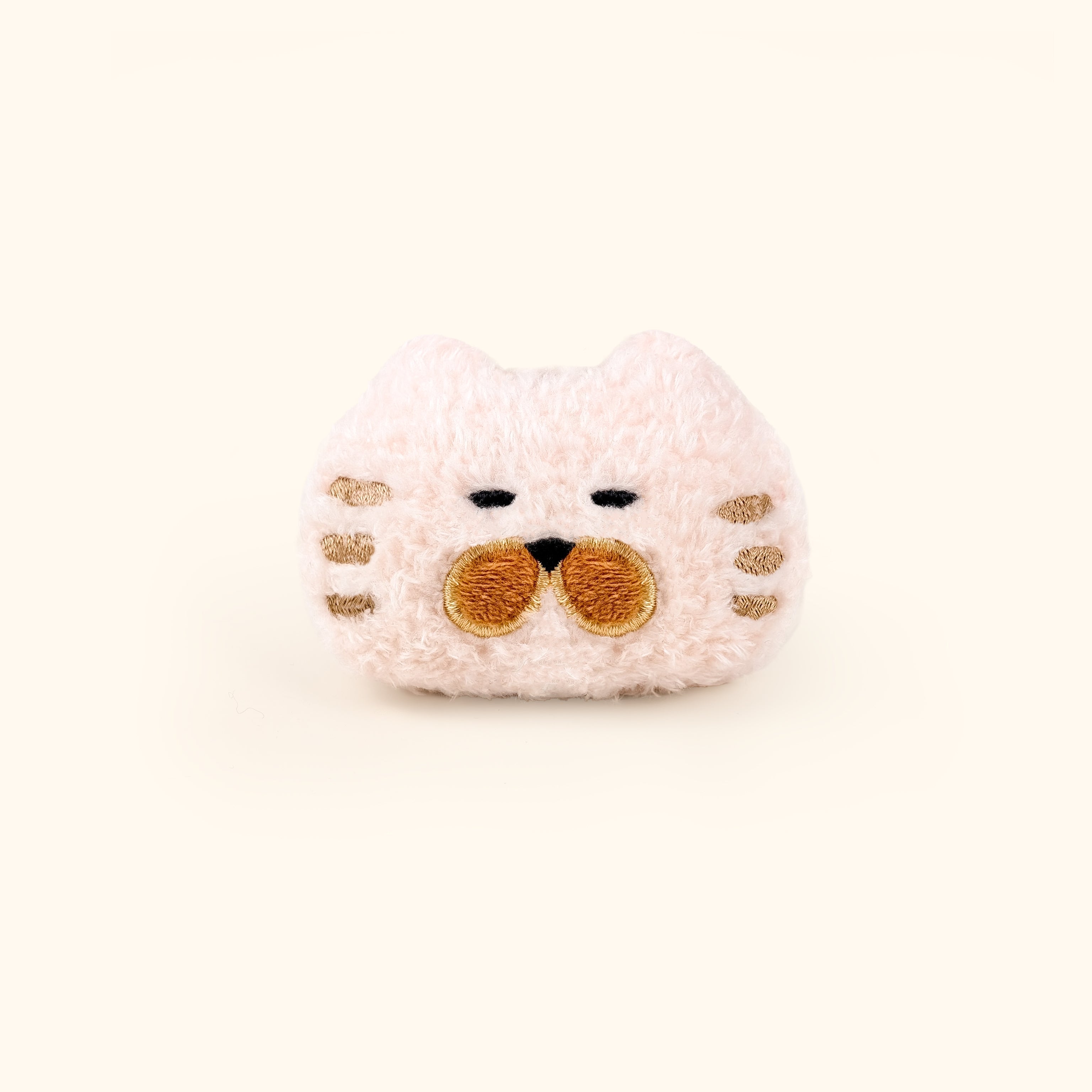 LuLuFun Studio Bellin Kitty Plush Charm Review – The Adorable White Tuxedo Cat Bag Accessory