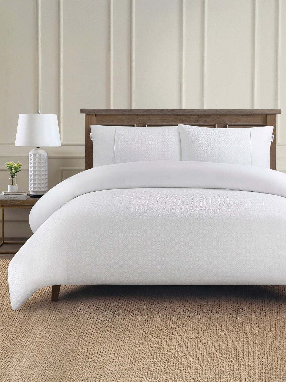 U.S. Polo Assn. Pure Cotton Jacquard Duvet Set – 300 Thread Count Luxury for Your Bedroom