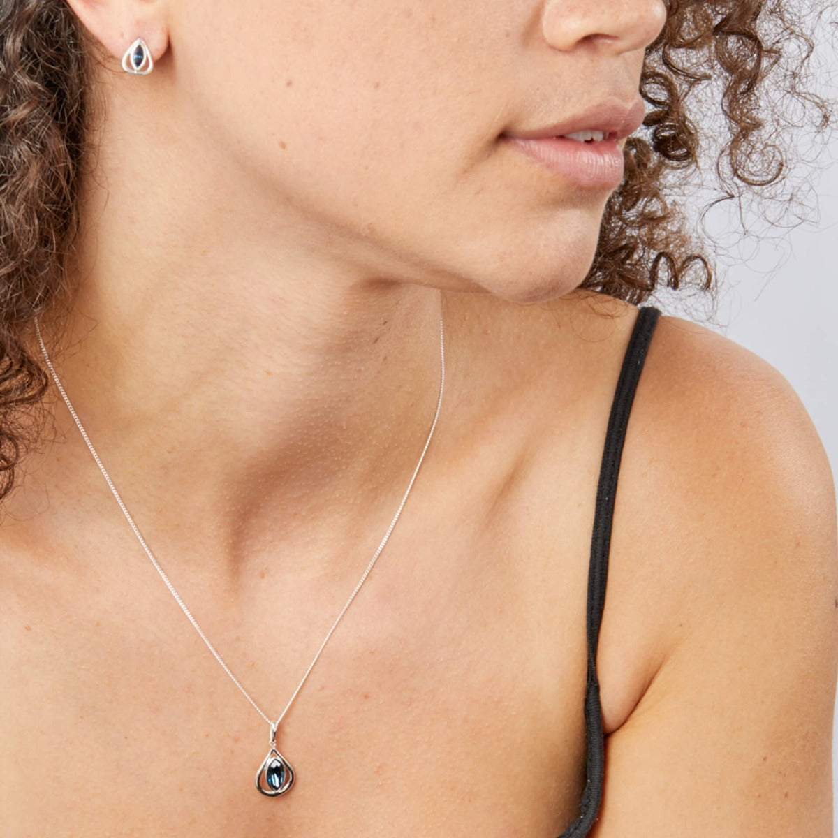 Gecko Jewellery Sterling Silver Montana Blue Crystal Teardrop Earrings