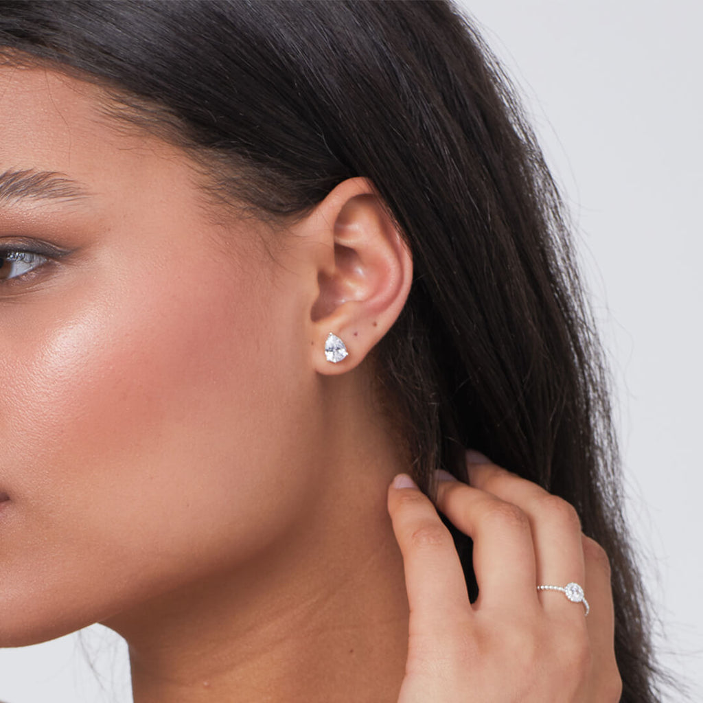 Gecko Jewellery Teardrop Cubic Zirconia Stud Earrings – Silver Finish