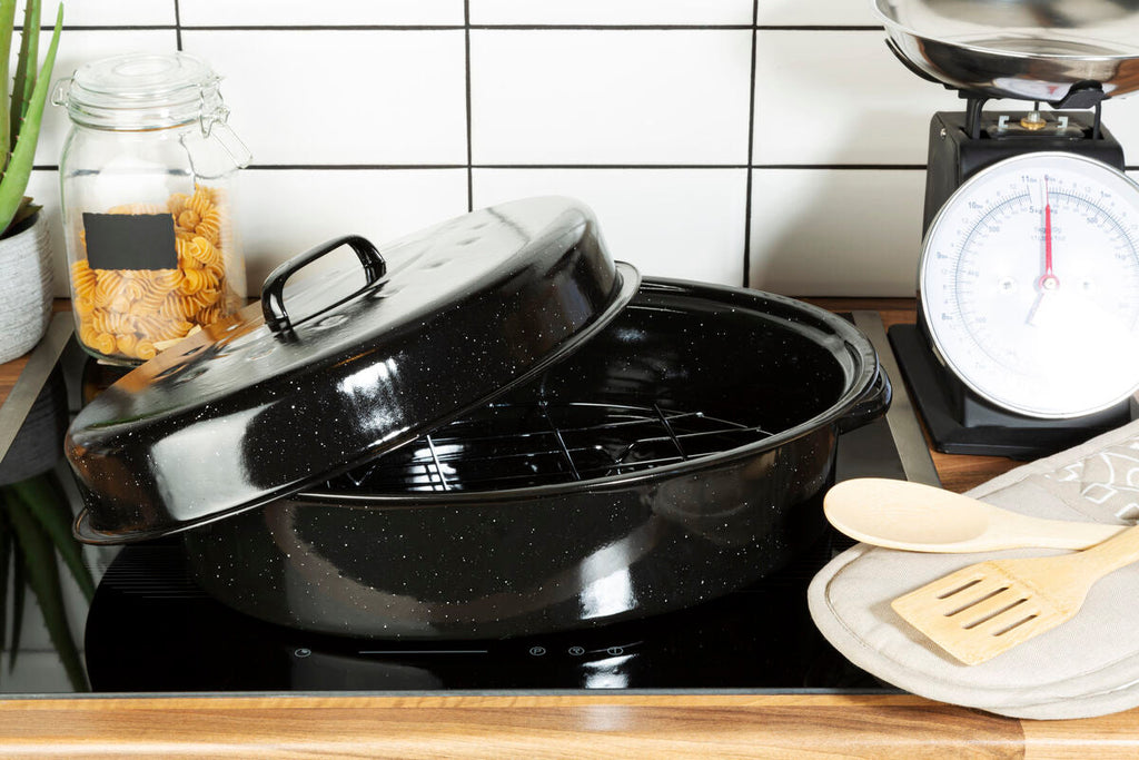 Orsina Carvara 42cm Black Enamel Self Basting Roaster with Rack