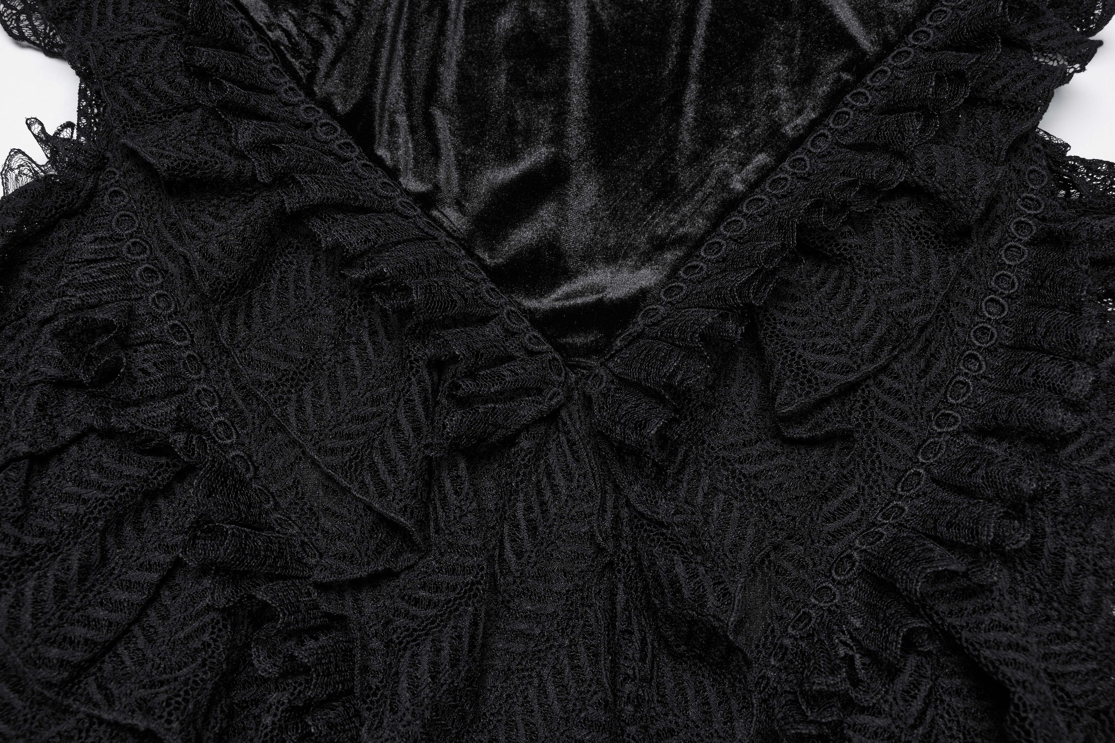 Punk Rave Nera Goth Dynamic Skirt – Velvet and Lace Mesh Mini Skirt