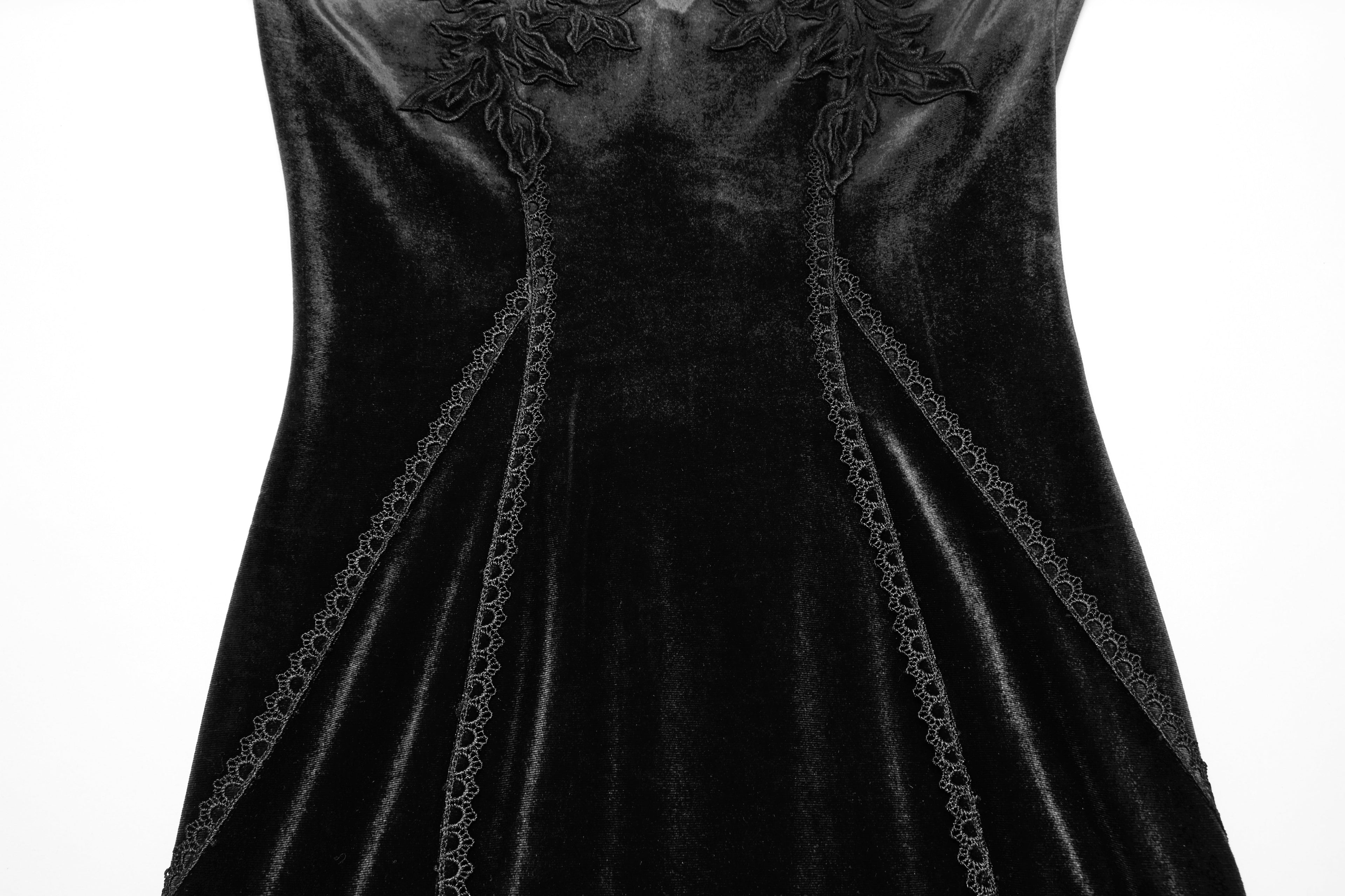 Punk Rave Isolde Velvet Lace Sleeve Goth Dress | Black Corset Gown