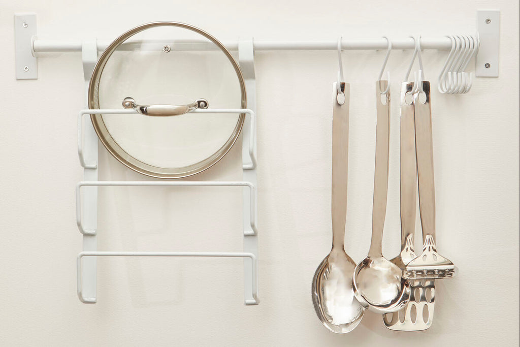 Orsina Sorello White Hanging Rail – Minimalist Wall Storage Bar