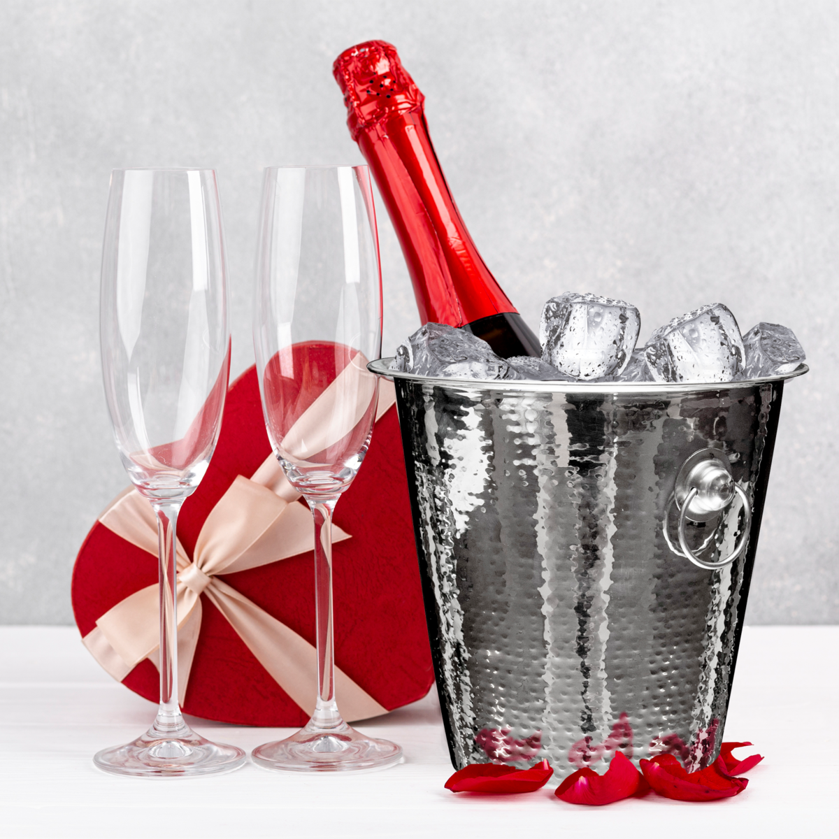 Orsina Hammered Stainless Steel Champagne Bucket | Silver Wine Cooler