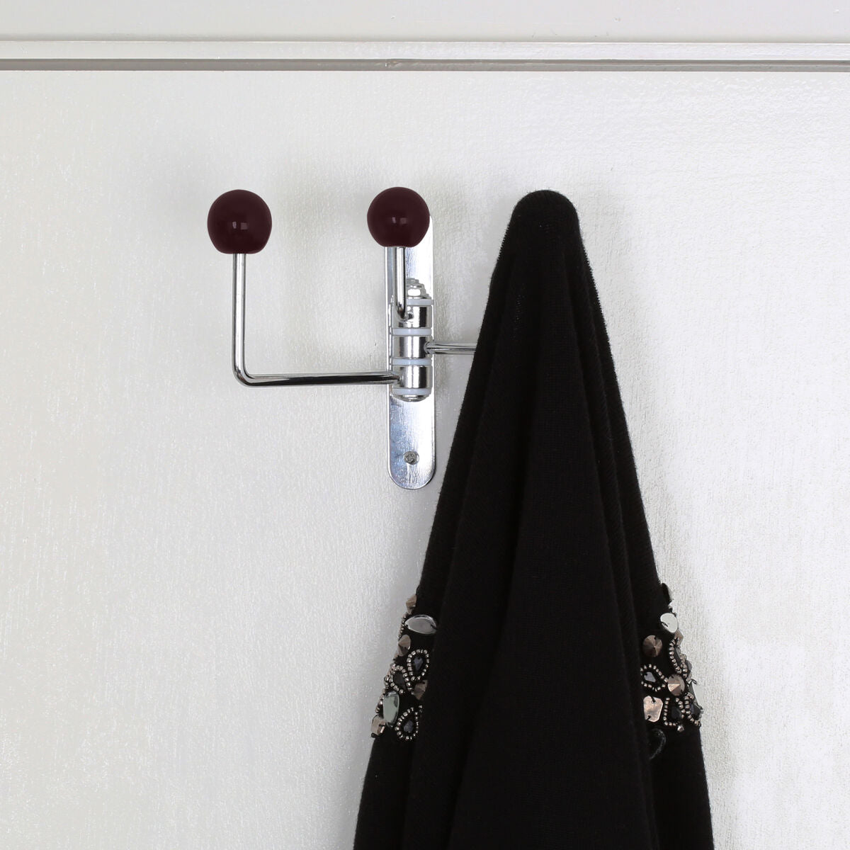 Orsina Jaxen 3 Hook Wall Hanger – Purple Ceramic & Chrome Coat Rack