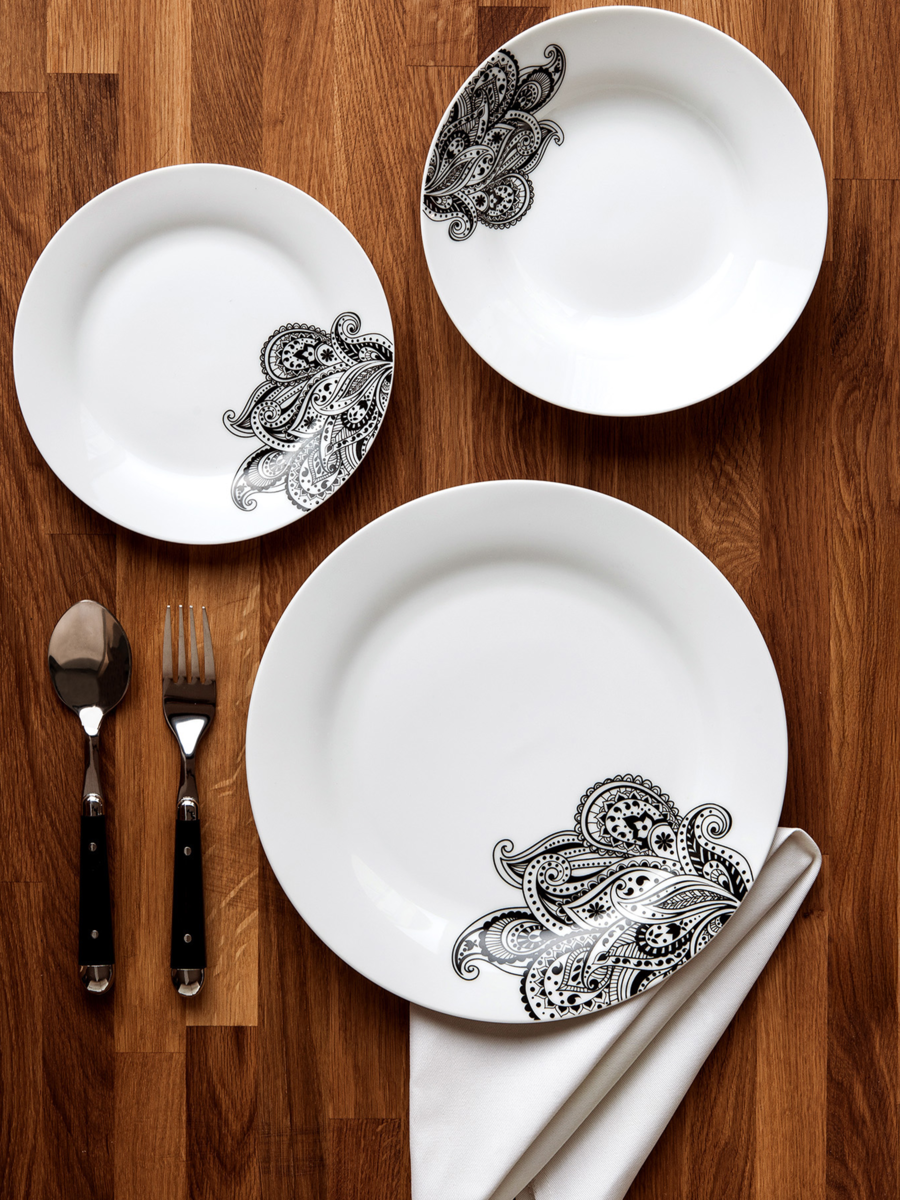 Orsina Avie Prince 12-Piece Ceramic Dinnerware Set – Black & White