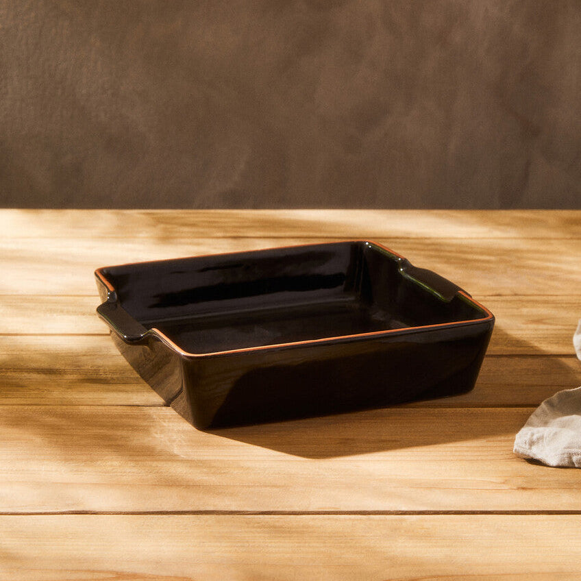 Orsina Calisto Terracotta Oven-to-Table Dish | Black Glazed Roaster