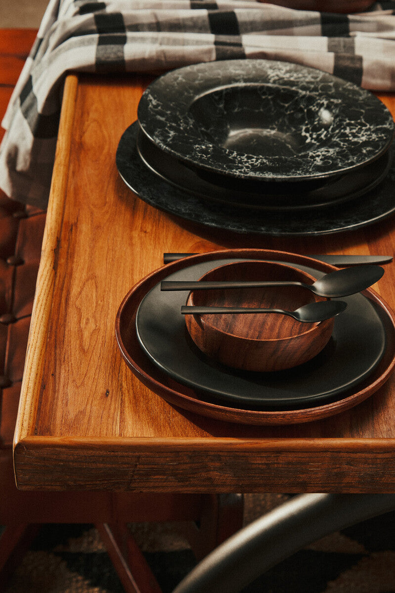 Orsina Hygge Black Stoneware Dinner Plate – Minimalist Tableware