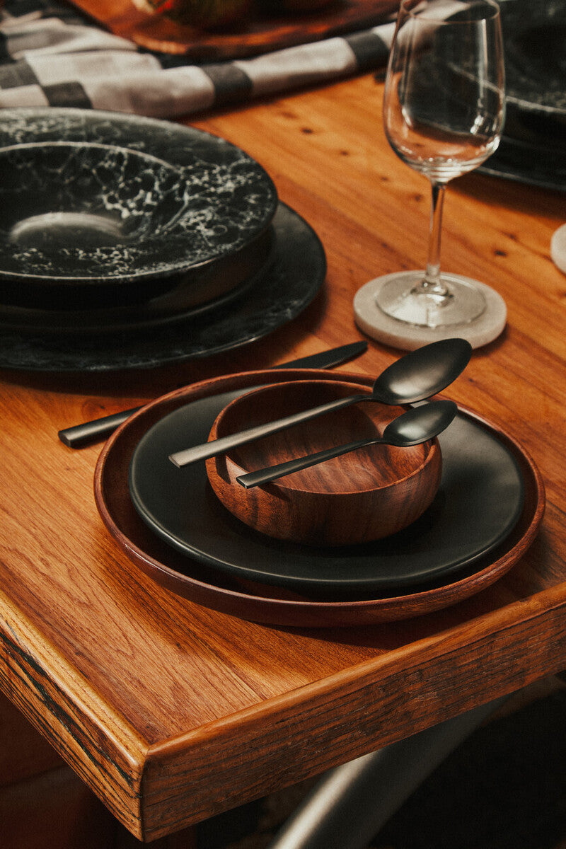 Orsina Hygge Black Pasta Bowl – Handcrafted Ceramic Shallow Rimmed Bowl