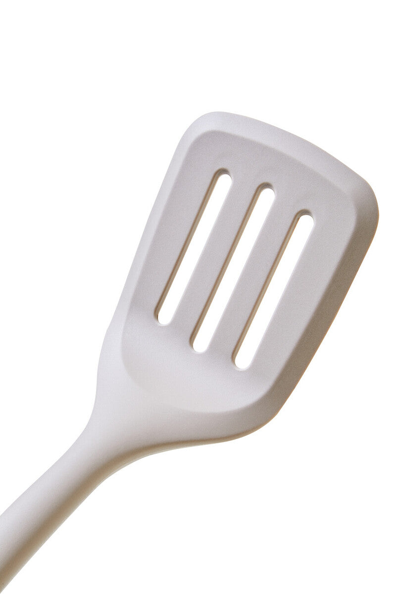 Orsina Nova Slotted Turner – Stone Grey Silicone with Wood Handle