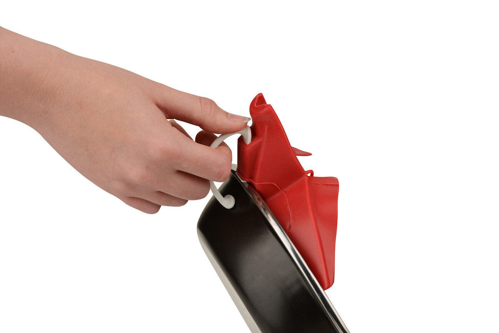 Orsina Silicone Grease Pouring Spout – Heat Resistant Red Kitchen Tool