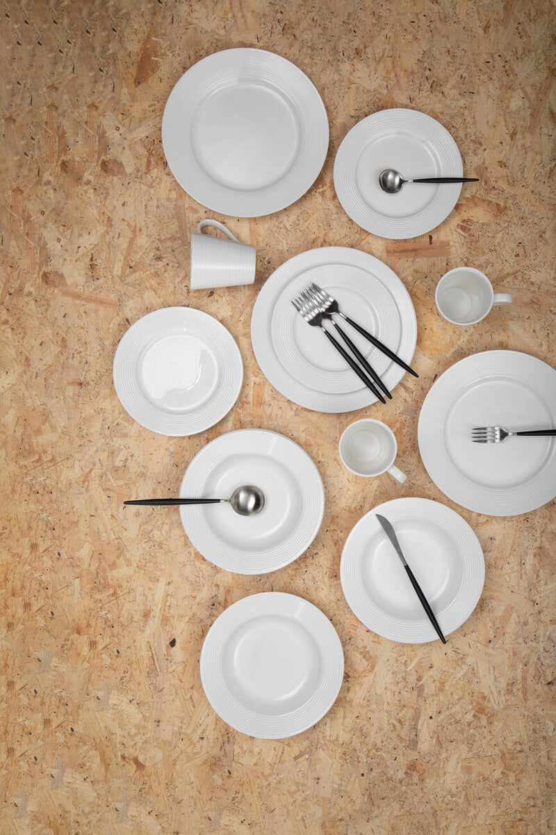 Orsina Avie 16-Piece Cutlery Set – Matte Black and Silver Flatware