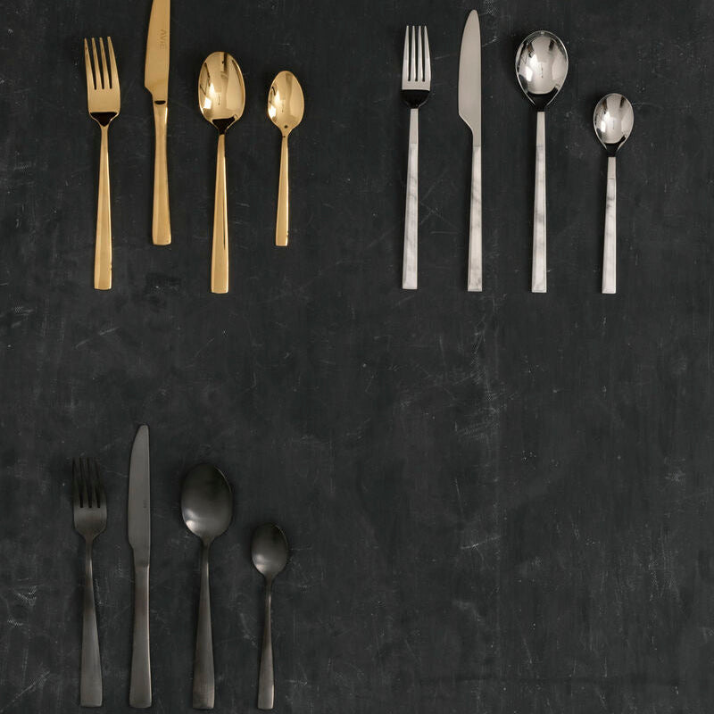 Orsina Avie 16-Piece White Faux Marble Cutlery Set | Silver Flatware