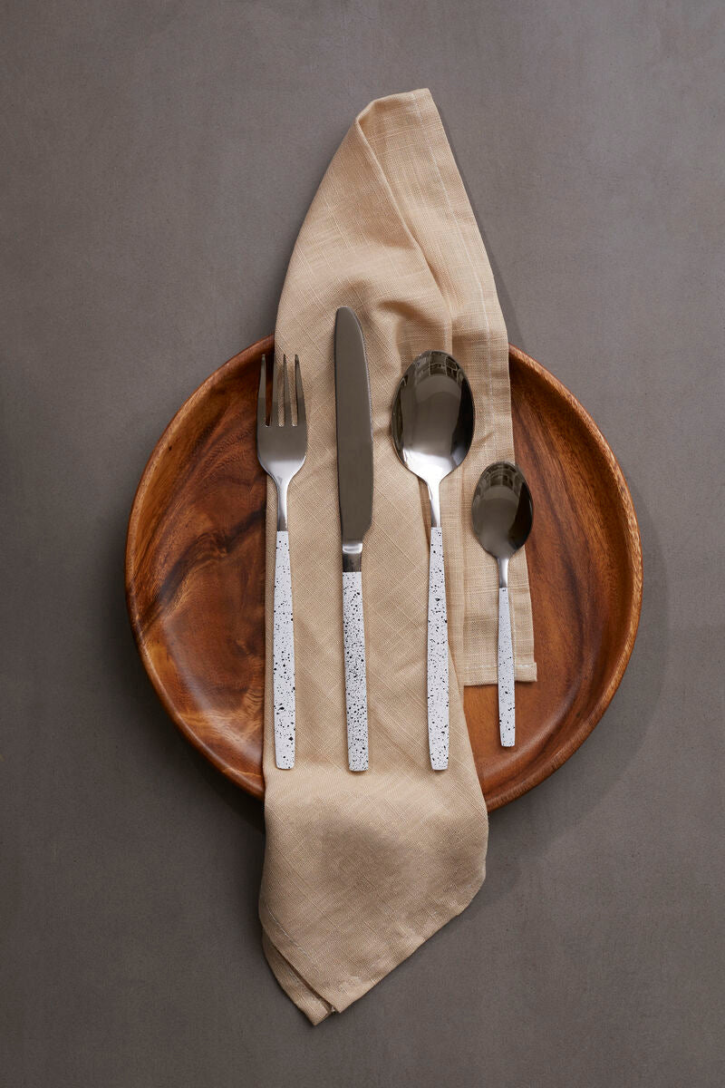 Orsina Avie 16 Piece Cutlery Set – White Marble Pattern Flatware