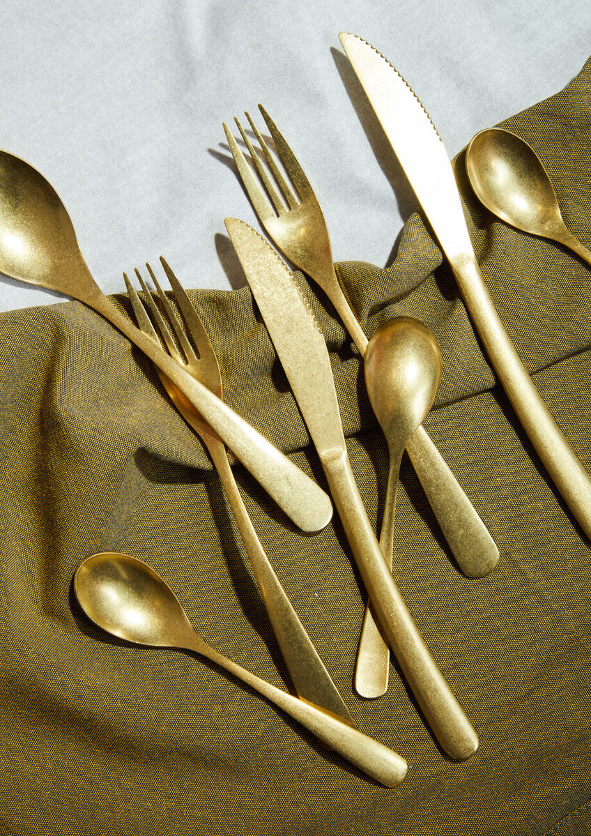 Orsina Avie 16-Piece Antique Gold Cutlery Set | Stainless Steel Flatware