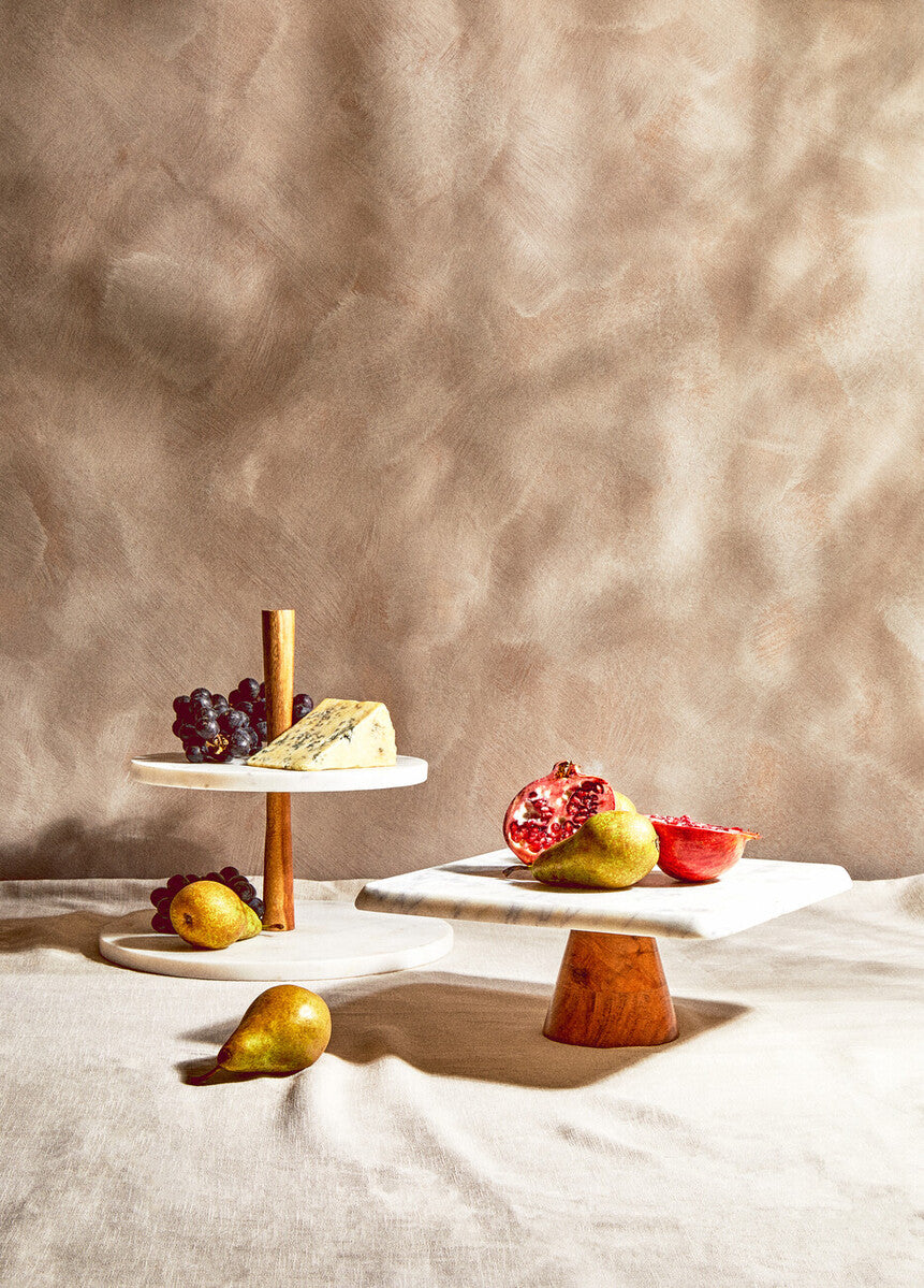 Orsina White Marble and Acacia Wood Cake Stand – Elegant Dessert Display