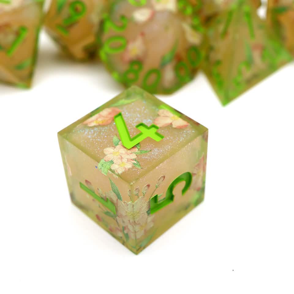 Sweet Snap | Sharp Edge Dice | Resin | 7 Piece Set