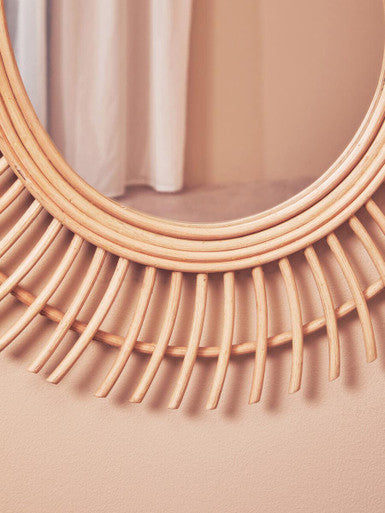 Orsina Mataram Teardrop Wall Mirror – Handwoven Natural Rattan