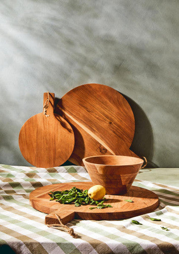 Orsina Socorro Large Round Acacia Wood Chopping and Serving Board