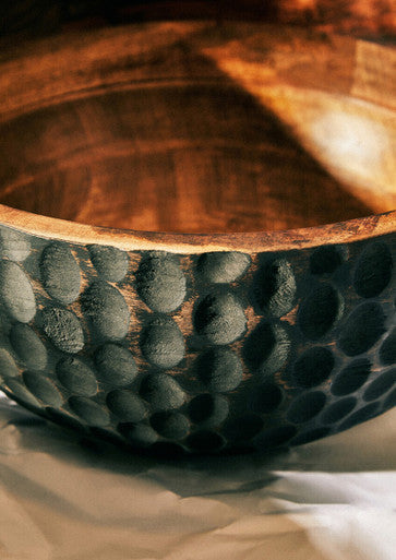 Orsina Kara Small Mango Wood Bowl – Two-Tone Black & Natural Serving Bowl