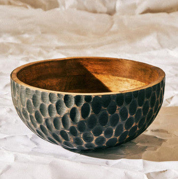 Orsina Kara Large Mango Wood Serving Bowl | Black Embossed Exterior