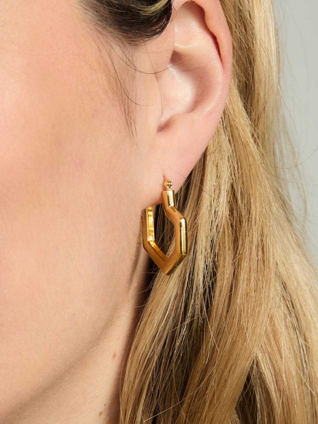 No More Nobody Daryl Gold Heart Hoop Earrings - 18k Gold Vermeil