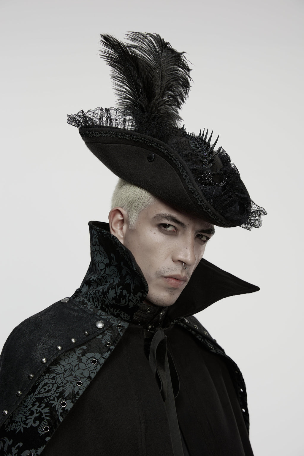 Punk Rave Goth Imprisoned Beast Bone Pirate Hat – Black Lace & Feather