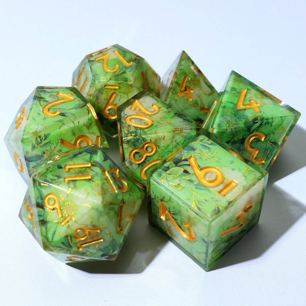 Feygrove | Sharp Edge Dice | Resin | 7 Piece Set