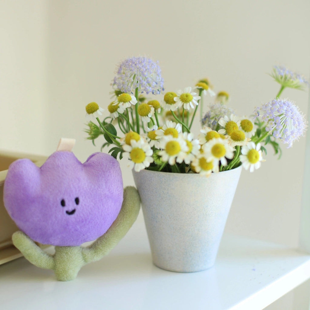 LuLuFun Studio | Plush Tulip Flower Bag Charm - Kawaii Keychain