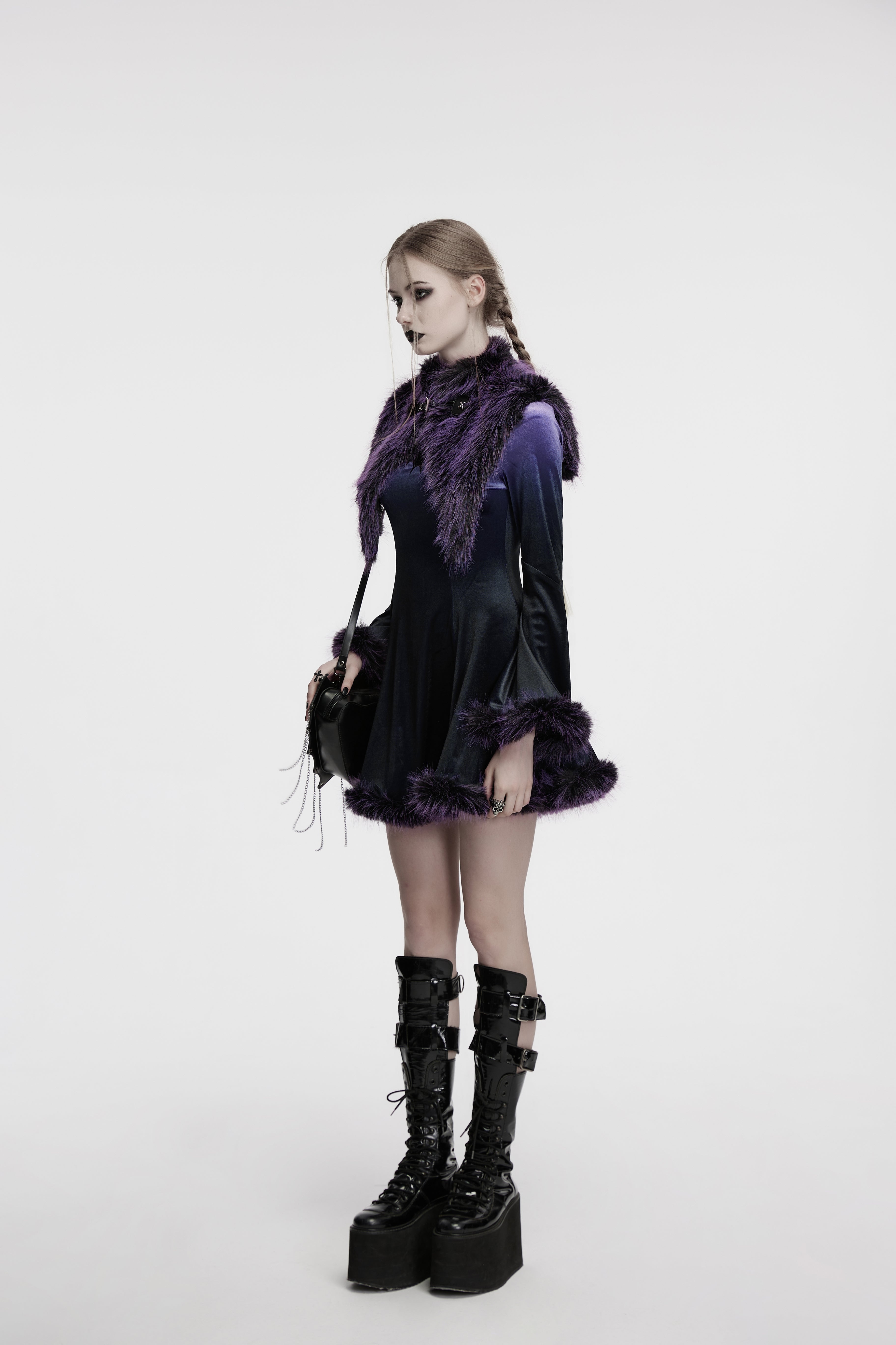 Punk Rave Lilith Gradient Faux Fur Devil Shawl – Violet Gothic Wrap