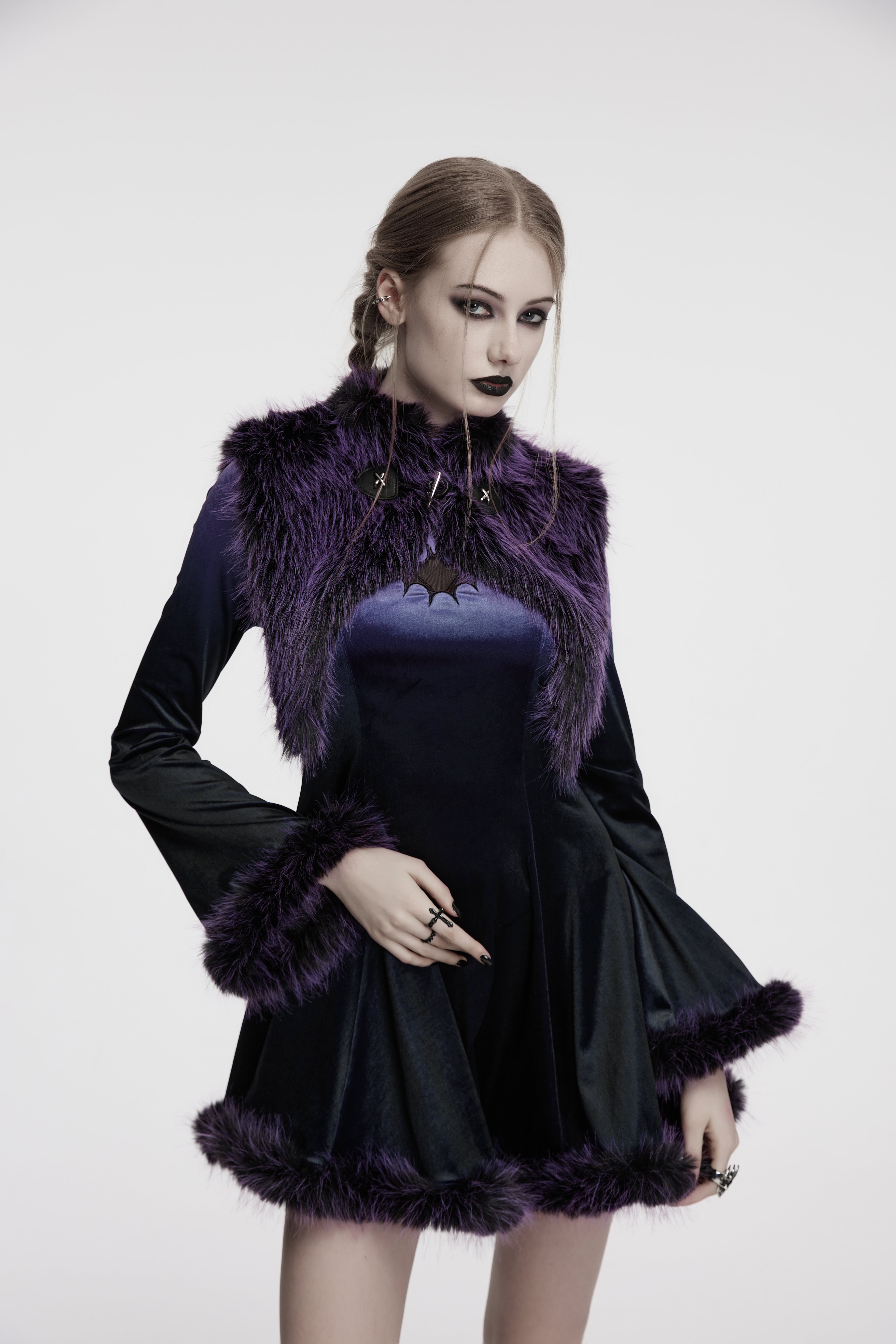 Punk Rave Lilith Gradient Faux Fur Devil Shawl – Violet Gothic Wrap