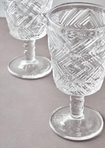 Orsina Fleur Wine Glasses | Set of 4 Diamond Embossed Clear Stemware