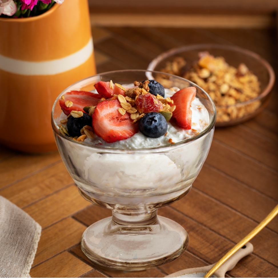 Orsina Torta Glass Sundae Dishes – Set of 4 Footed Dessert Bowls