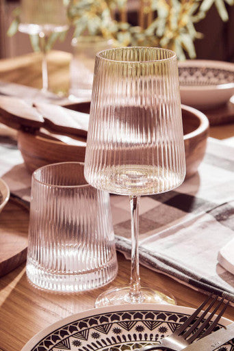 Orsina Eldon Ribbed Wine Glasses – Set of 4 Clear Crystal Stemware