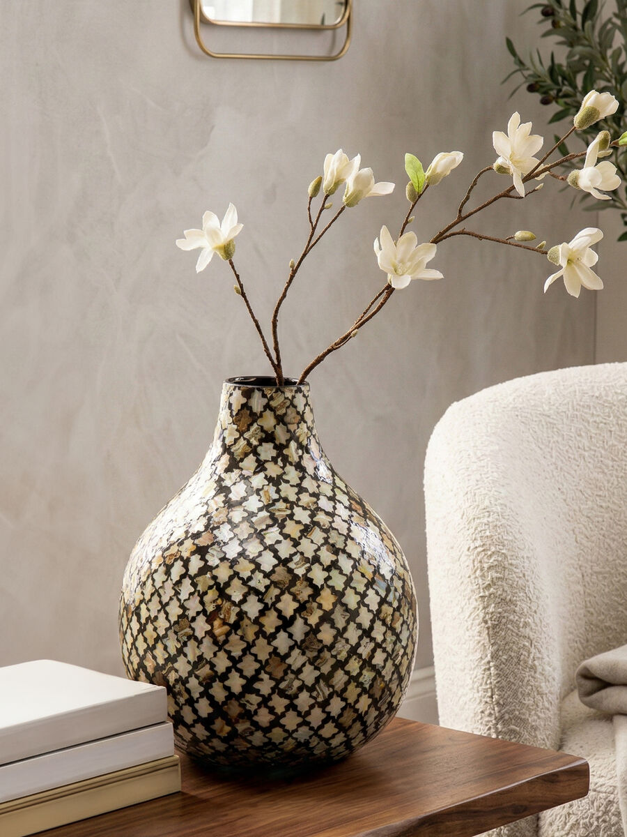 Orsina Occo Mosaic Bottle Vase – Gold Accent Moroccan Style Decor