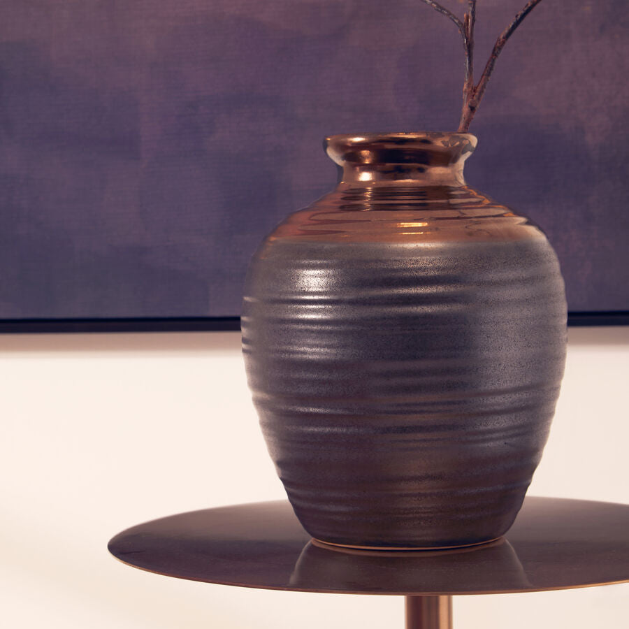 Orsina Zamak Large Barrel Vase – Gold and Grey Layered Metallic Decor