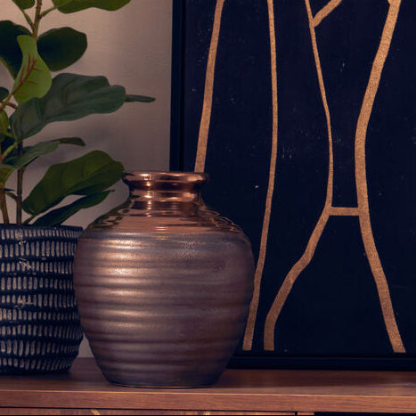 Orsina Zamak Small Ceramic Vase – Handcrafted Gold and Grey Decor