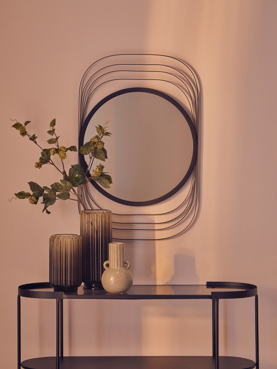 Orsina Chima Large Grey Ribbed Glass Vase – Ombre Smoked Glass Decor