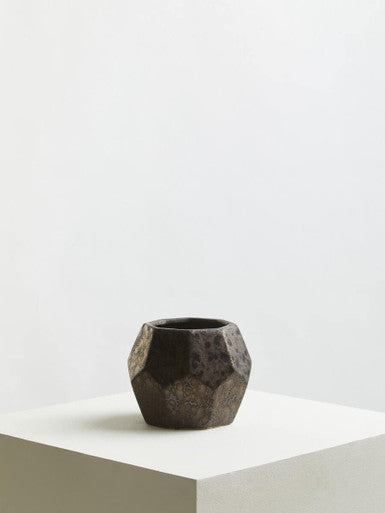 Orsina Salvo Small Ceramic Planter – Black Metallic Geometric Pot