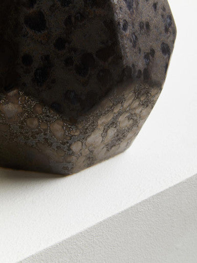 Orsina Salvo Small Ceramic Planter – Black Metallic Geometric Pot