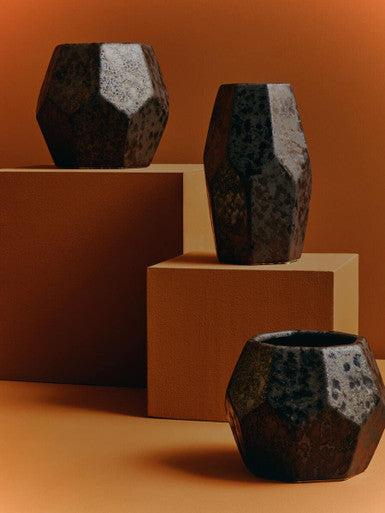 Orsina Salvo Small Ceramic Planter – Black Metallic Geometric Pot