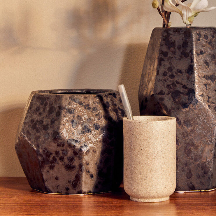Orsina Salvo Small Ceramic Planter – Black Metallic Geometric Pot