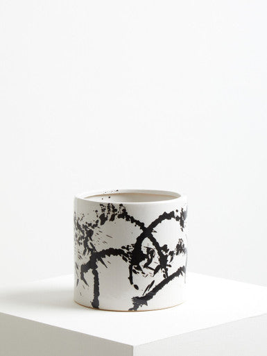 Orsina Sorrell Large Ceramic Planter – Black and White Modern Pot