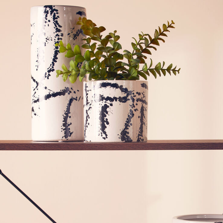 Orsina Sorrell Large Ceramic Vase – Modern Black and White Decor