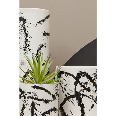 Orsina Sorrell Large Ceramic Vase – Modern Black and White Decor